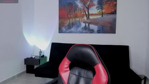 ryanwhite3 online show from January 10, 9:41 pm