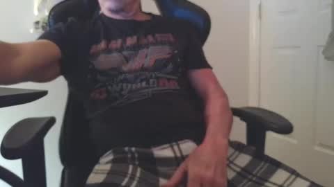 Snapshot of ryderrock3 chatting on December 15, 9:52 pm ryderrock3 online show from December 15, 9:52 pm