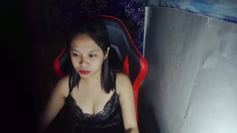 Snapshot of rylee_beau chatting on January 22, 10:37 pm Beau Angel online show from January 22, 10:37 pm