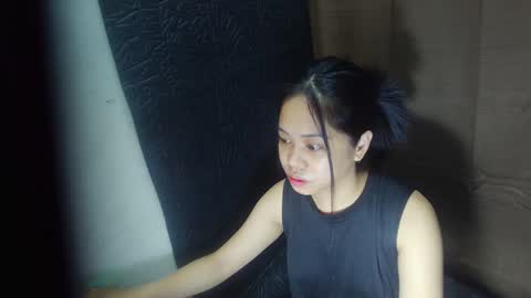 Snapshot of rylee_beau chatting on March 2, 8:50 pm Beau Angel online show from March 2, 8:50 pm