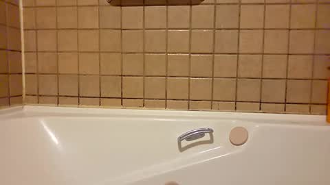 ryliemackenzie93 online show from March 7, 9:50 am