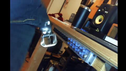 Snapshot of rynoxox chatting on December 8, 11:08 pm rynoxox online show from December 8, 11:08 pm