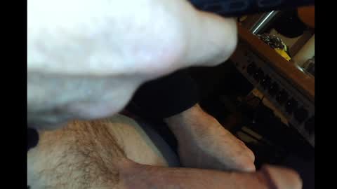 Snapshot of rynoxox chatting on December 29, 10:03 pm rynoxox online show from December 29, 10:03 pm