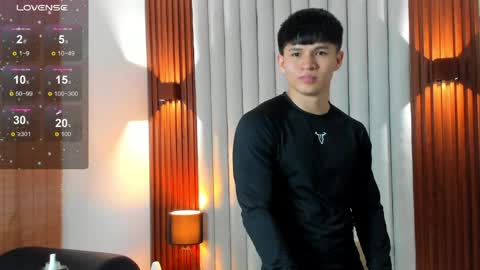 Ryo Kush online show from May 1, 1:16 pm