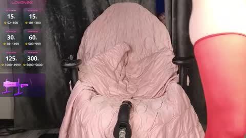 s1lent_v0id online show from December 14, 11:26 am