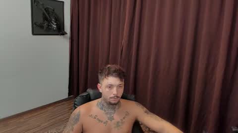 s1nmaster online show from October 25, 3:40 pm