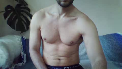 Snapshot of s43_ chatting on March 12, 12:15 pm s43_ online show from March 12, 12:15 pm