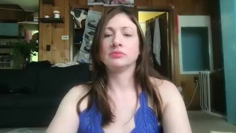 Snapshot of s496925 chatting on September 22, 5:37 pm s496925 online show from September 22, 5:37 pm