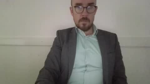 Snapshot of s_i_q chatting on September 17, 7:32 am s_i_q online show from September 17, 7:32 am