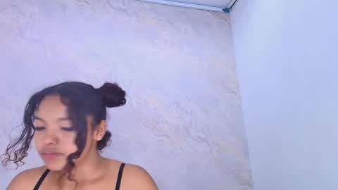 Snapshot of s_sofia_ chatting on March 8, 7:20 pm s_sofia_ online show from March 8, 7:20 pm