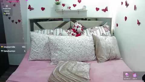 Snapshot of saabrina__ chatting on March 18, 2:58 am Bri online show from March 18, 2:58 am