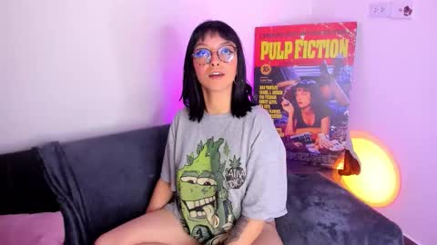 Val online show from October 19, 4:24 am