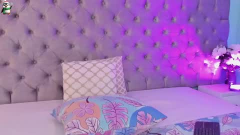 Saamy Reyes online show from January 4, 8:59 pm