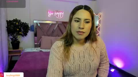 saaya_tay online show from February 27, 11:41 am