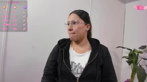 saaya_tay online show from September 17, 3:08 am