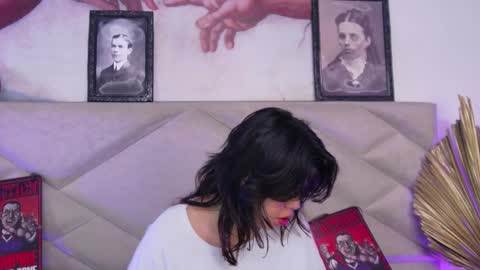 Snapshot of sabinamerchetti_ chatting on September 27, 3:28 pm Sabina Merchetti online show from September 27, 3:28 pm