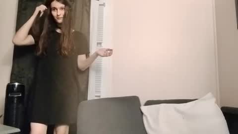 sabinewinters online show from January 11, 1:43 am