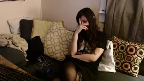 sabinewinters online show from April 28, 12:09 am