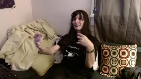 Snapshot of sabinewinters chatting on May 24, 12:43 pm sabinewinters online show from May 24, 12:43 pm