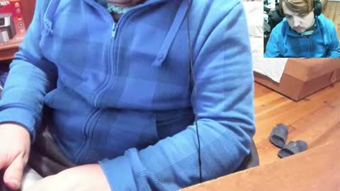 1141323  my Lord Mister Max   moms treasure online show from October 27, 12:15 am