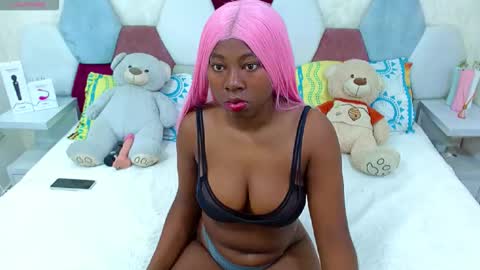 sabriana_smith1 online show from May 2, 4:06 am