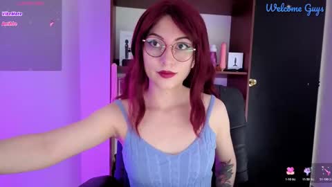 Snapshot of sabrina709 chatting on May 24, 4:12 pm Sabrina online show from May 24, 4:12 pm