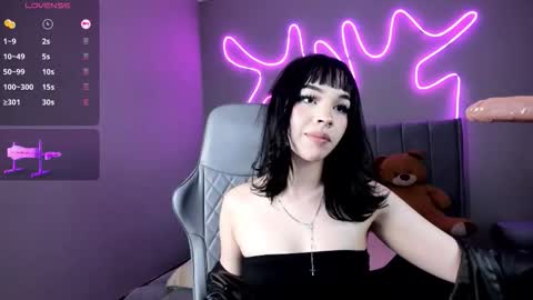 Snapshot of sabrina_bloom_ chatting on October 14, 1:50 am sabri online show from October 14, 1:50 am