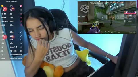 Angie  online show from June 10, 9:46 pm