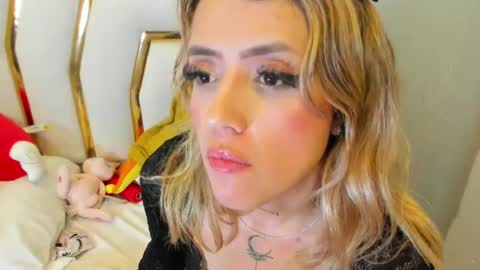 Snapshot of sabrina_cole chatting on February 19, 9:50 am . Sabrina Cole . online show from February 19, 9:50 am