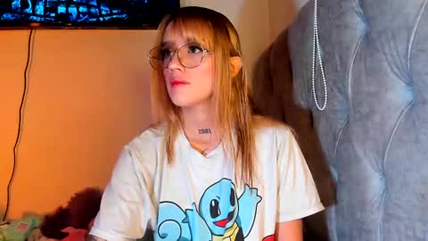 Snapshot of sabrina_cole chatting on October 10, 4:33 am . Sabrina Cole . online show from October 10, 4:33 am