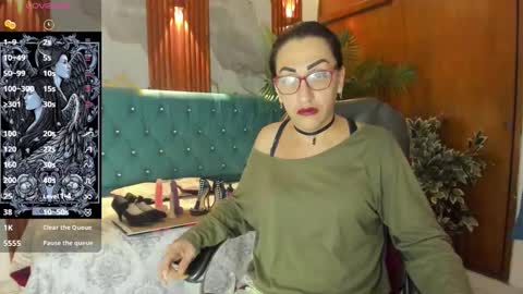 SABRINA online show from January 11, 1:05 pm