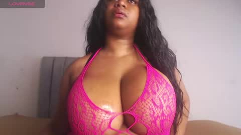 Snapshot of sabrina_mora chatting on July 10, 5:48 pm Sabrina Mora online show from July 10, 5:48 pm