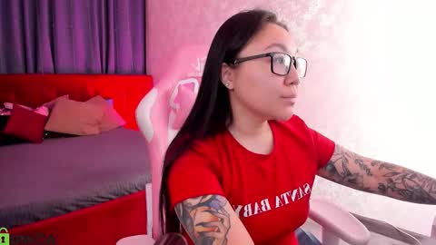 GMT7TueWedThuFriSatSun 0100am-0700am online show from February 15, 12:07 am