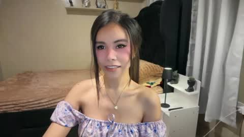 sabrinamadonna54 online show from July 6, 11:29 am