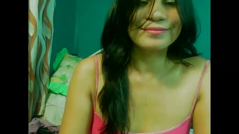 Snapshot of sabrinamae69 chatting on January 30, 10:30 pm naden online show from January 30, 10:30 pm