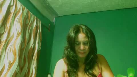 Snapshot of sabrinamae69 chatting on February 3, 6:39 pm naden online show from February 3, 6:39 pm