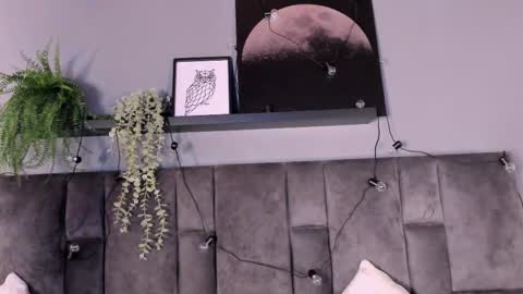 Snapshot of sabrinaspell_ chatting on November 4, 11:20 am S A B R I N A online show from November 4, 11:20 am