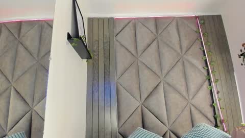 Snapshot of sabrinaspell_ chatting on December 14, 11:48 am S A B R I N A online show from December 14, 11:48 am