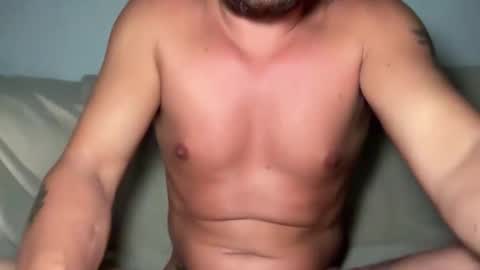 Snapshot of sacha555paris chatting on May 15, 12:06 am Sachaa online show from May 15, 12:06 am