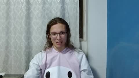 Snapshot of sachi_cosplayer chatting on January 14, 3:23 am sachi_cosplayer online show from January 14, 3:23 am