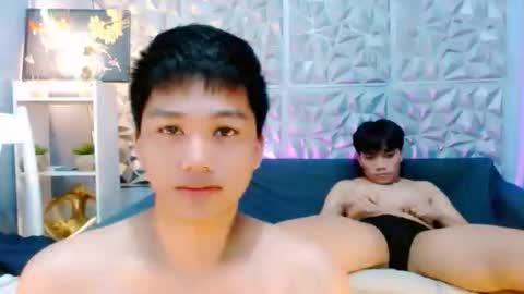 Snapshot of sachi_saint chatting on March 13, 5:52 pm Sachi online show from March 13, 5:52 pm