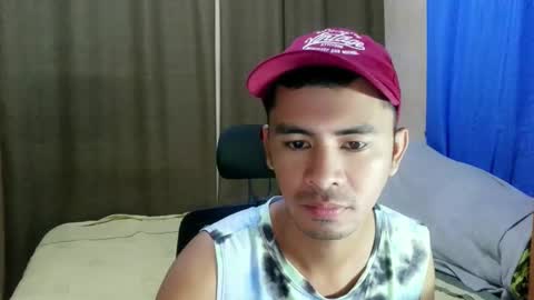 Snapshot of sachu01 chatting on May 27, 7:16 am Sachu01 online show from May 27, 7:16 am