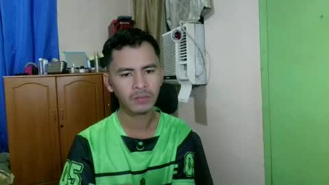 Snapshot of sachu01 chatting on June 26, 10:19 am Sachu01 online show from June 26, 10:19 am