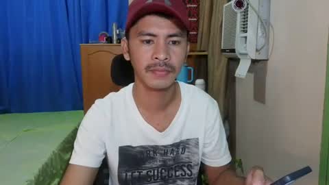 Snapshot of sachu01 chatting on July 14, 12:46 am Sachu01 online show from July 14, 12:46 am