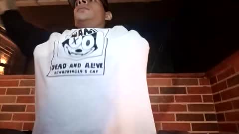 Snapshot of sack_connor chatting on March 21, 9:03 am Sack online show from March 21, 9:03 am