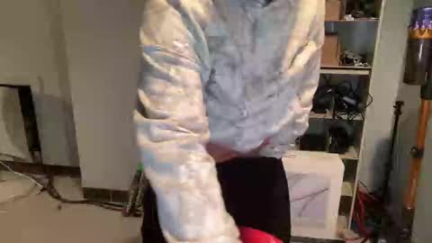 Snapshot of sacredroses chatting on November 10, 4:17 pm sacredroses online show from November 10, 4:17 pm