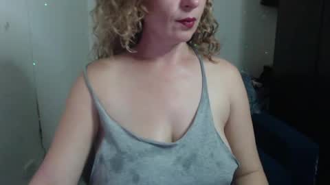 sacrletardiente online show from August 8, 1:08 am