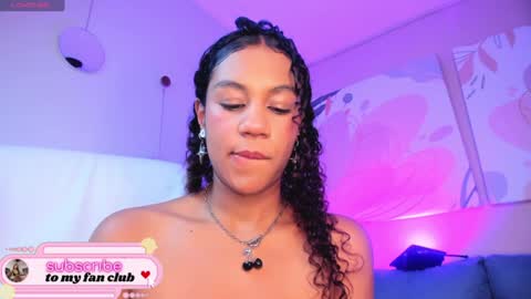 Sophie online show from December 13, 6:27 pm