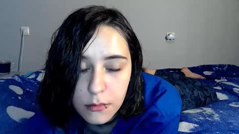 Snapshot of sademoface chatting on January 20, 3:37 am pluto online show from January 20, 3:37 am