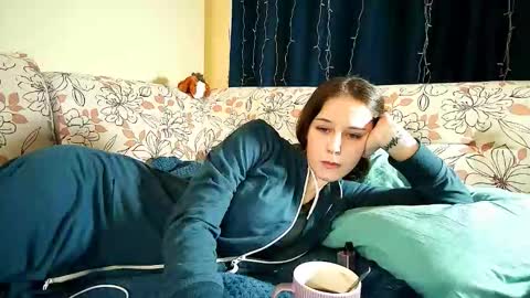 Snapshot of sademoface chatting on January 17, 11:30 pm pluto online show from January 17, 11:30 pm